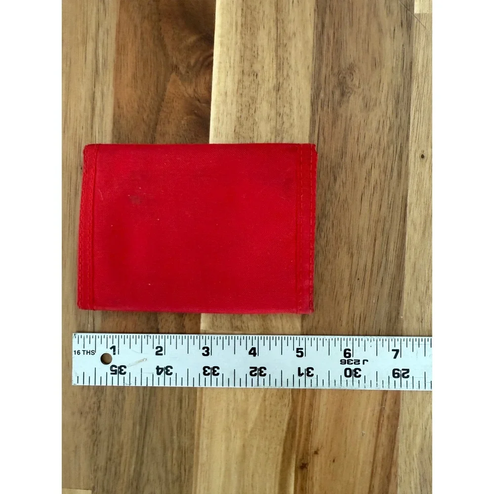 Vintage Milwaukee Bucks Wallet Red Canvas Trifold Retro NBA Basketball Logo